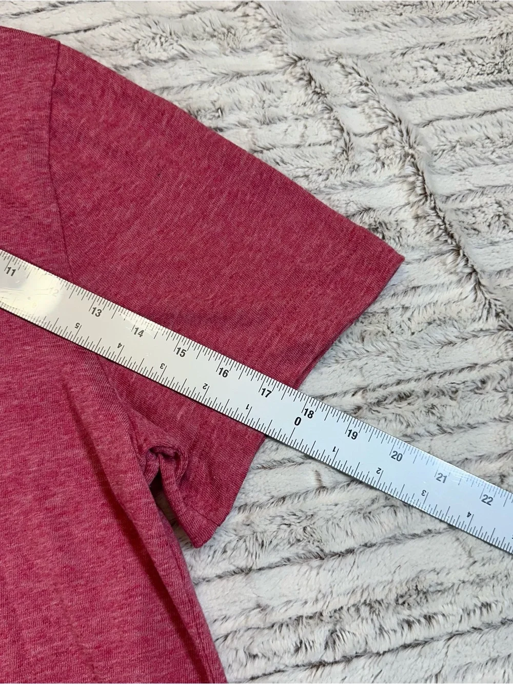 Banana Republic Men's Heathered Rose Polo